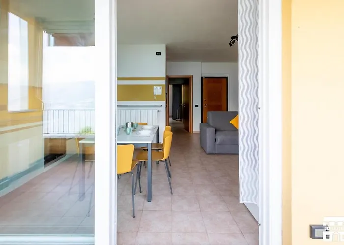 Dream View By Design Apartment Bellano